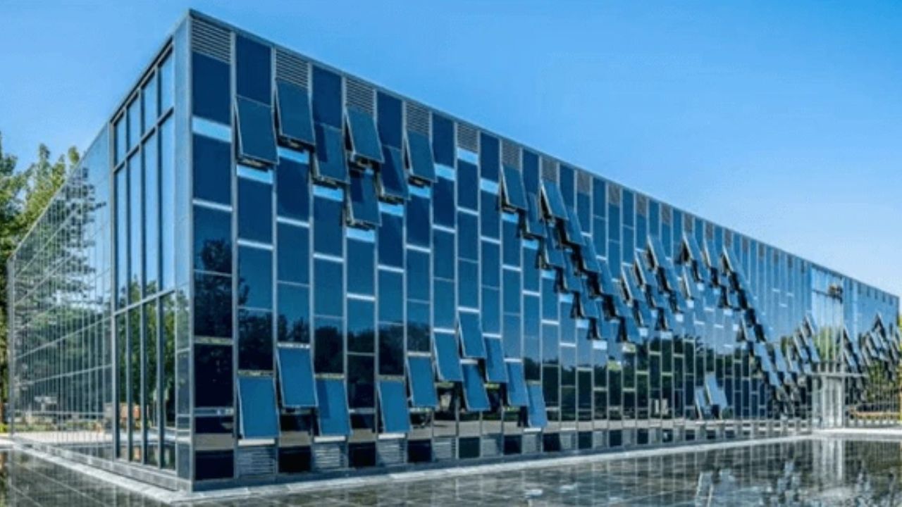 Grid-Connected, Stand-Alone, and Hybrid Solar PV Systems: Meeting Today’s Energy Needs